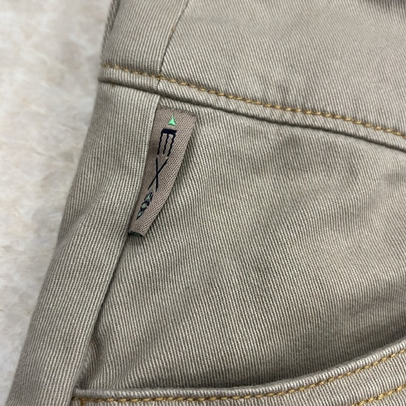 NEW ExOfficio Boot Cut Khaki Chino Pants Multi-Pocket Travel Style Size 8 - Picture 7 of 11